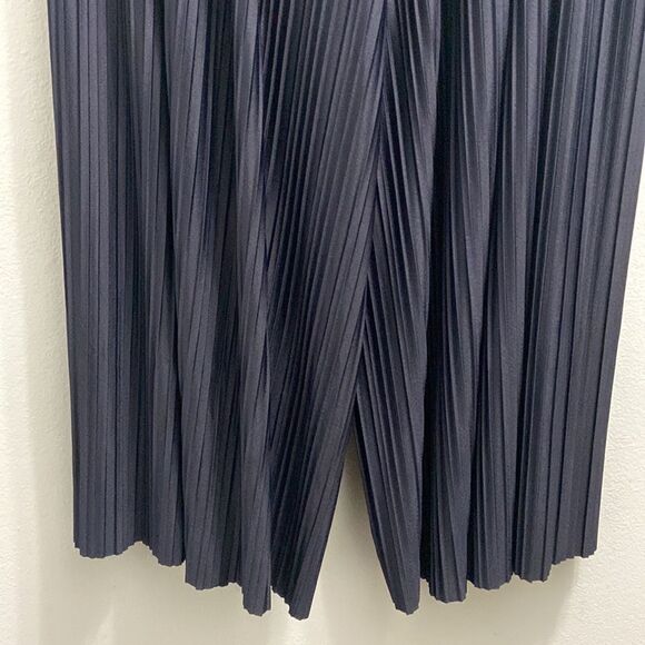 Georgeous  NWT JOHN MARK WOMEN PLUS SIZE NAVY WIDE LEG PLEATED PANTS IN SIZE 2X - Picture 6 of 7